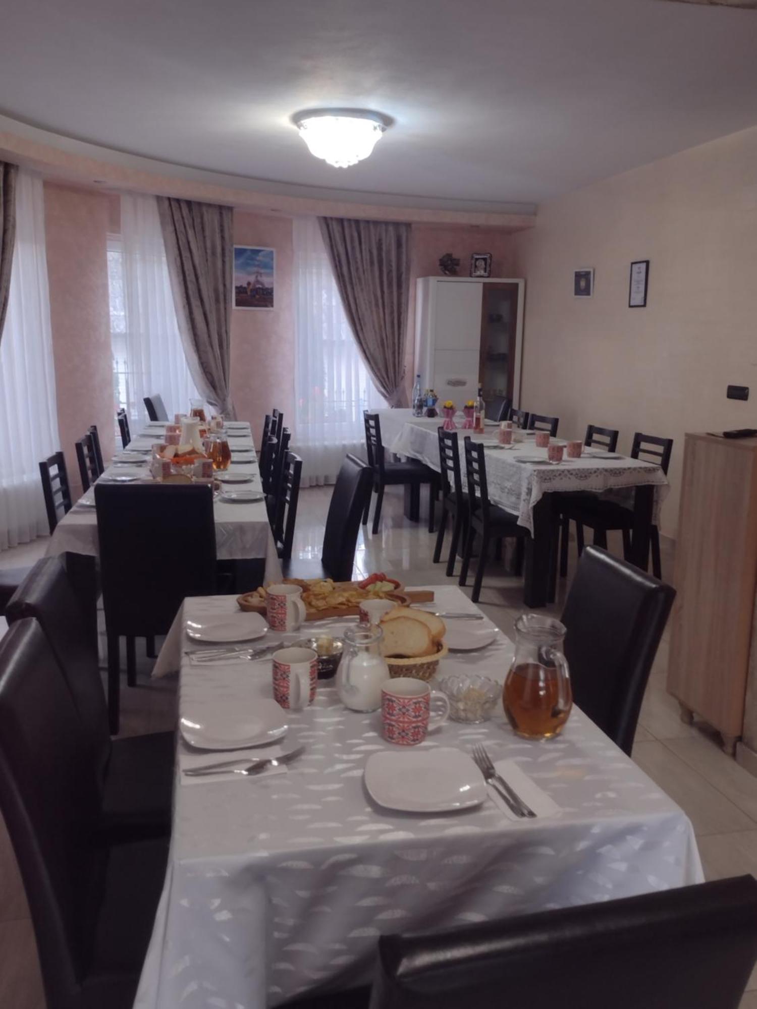 Popasul Calatorului Hotel Moisei Eksteriør billede